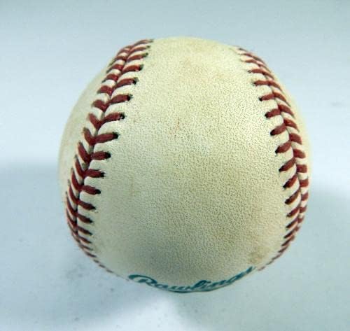 2022 San Diego Padres Kalózok Játék Használt Baseball Suarez Yoshi Tsutsugo Egyetlen MLB Baseball Játék, Használt